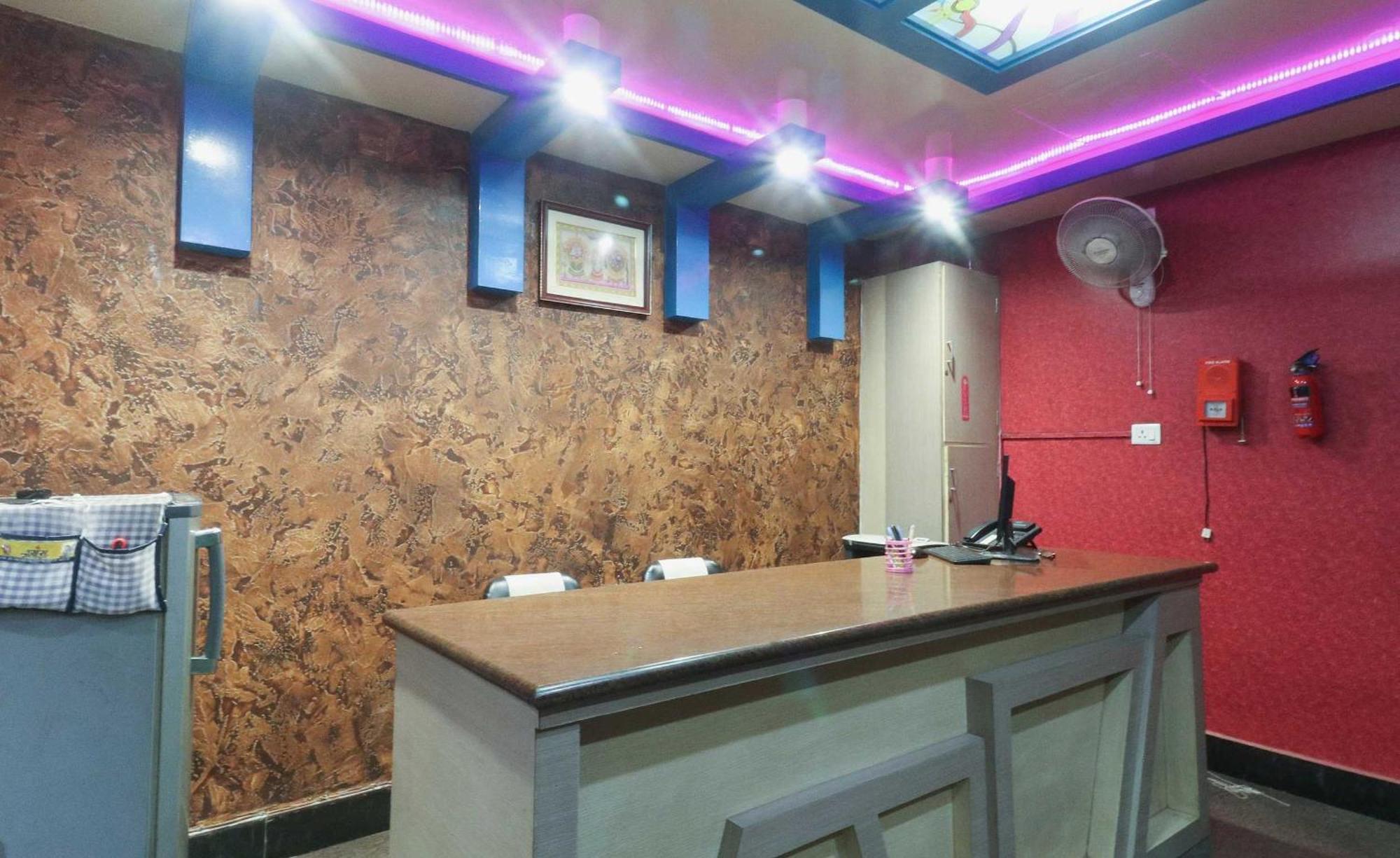 בובנשוואר Hotel O Nirmala Residency מראה חיצוני תמונה