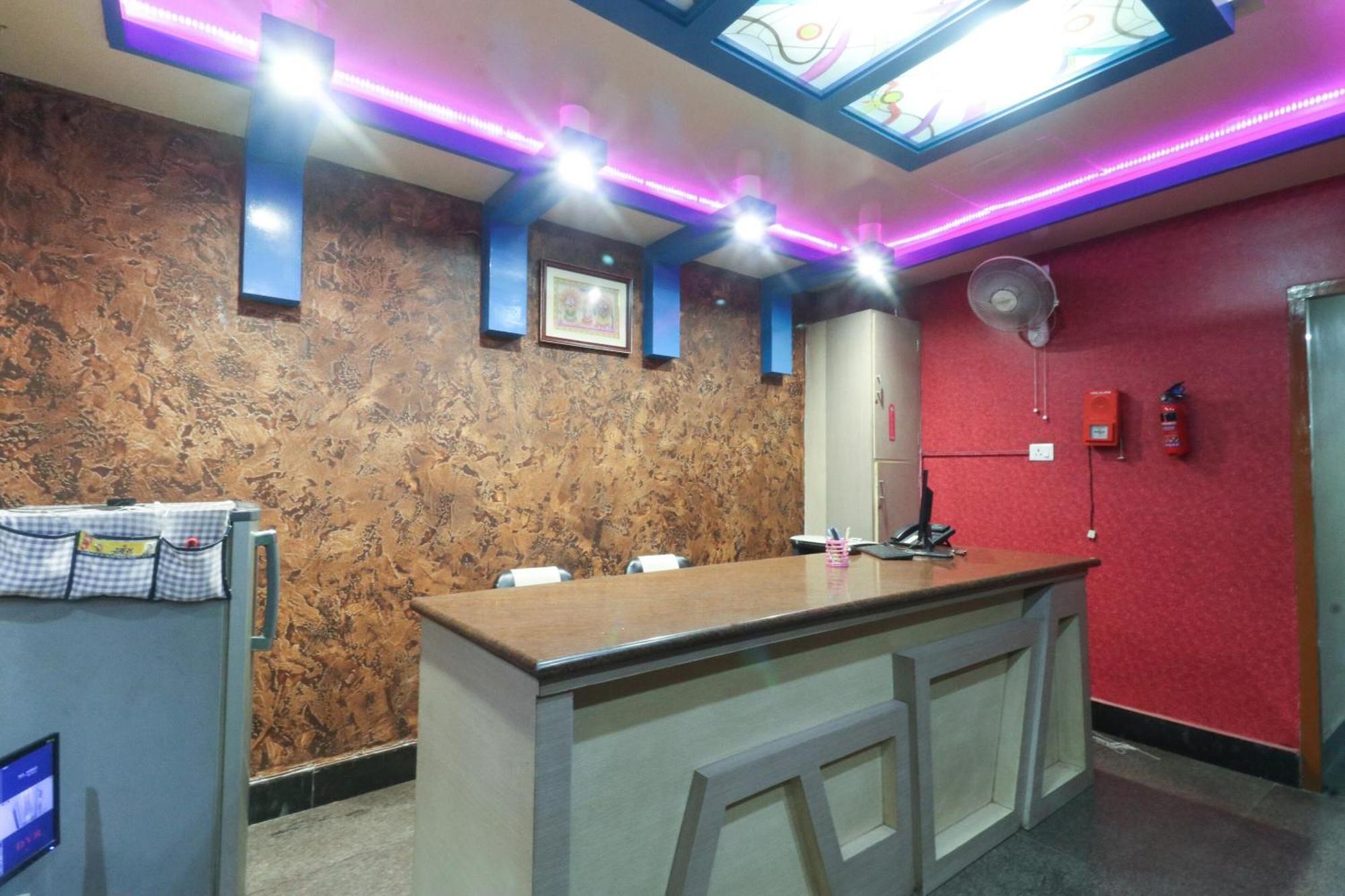בובנשוואר Hotel O Nirmala Residency מראה חיצוני תמונה